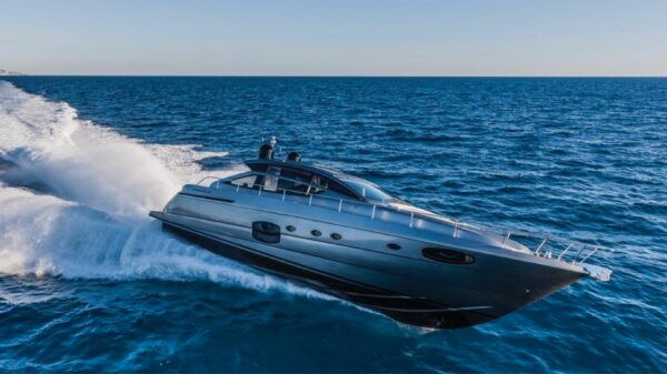 Pershing 62 - Image 3