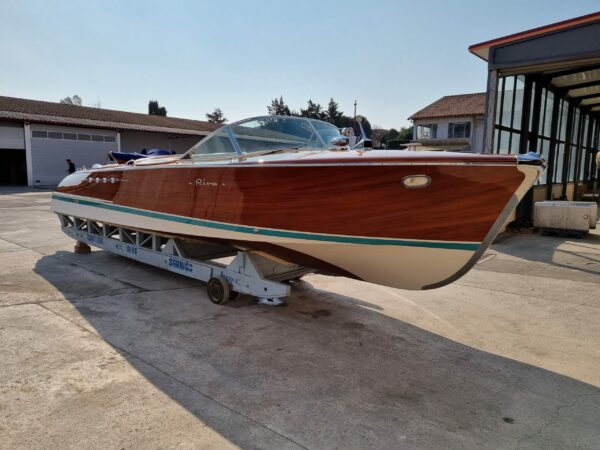 Riva Aquarama Super