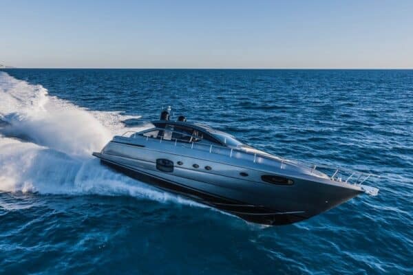 Pershing 62