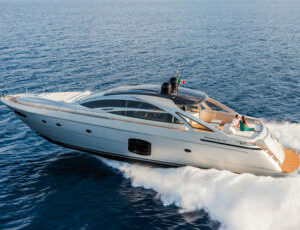 PERSHING 70