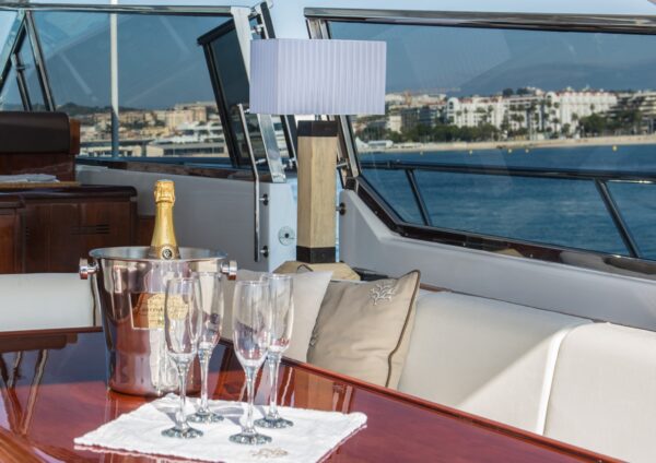 MANGUSTA 80 - Image 6