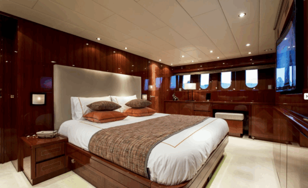 LEOPARD 34 SPORT - Image 9