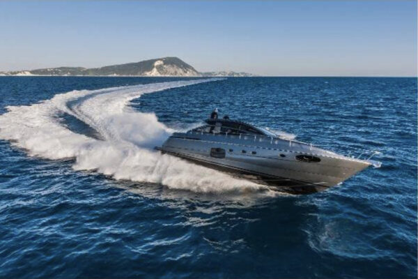 Pershing 62