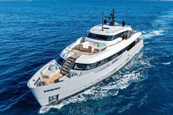 Sanlorenzo SD96