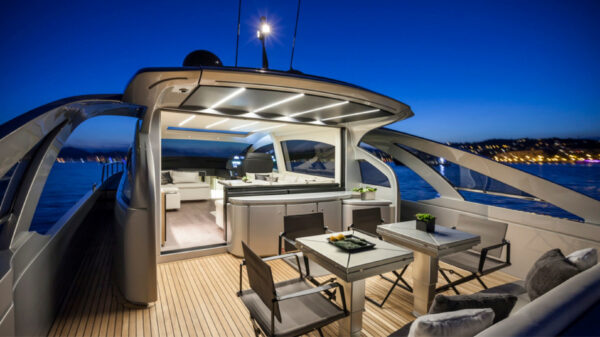 Pershing 70 - Image 7