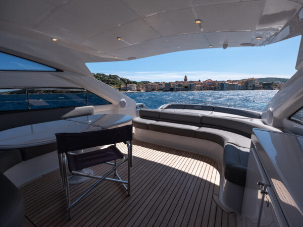 PERSHING 56 - 17 M - Image 15