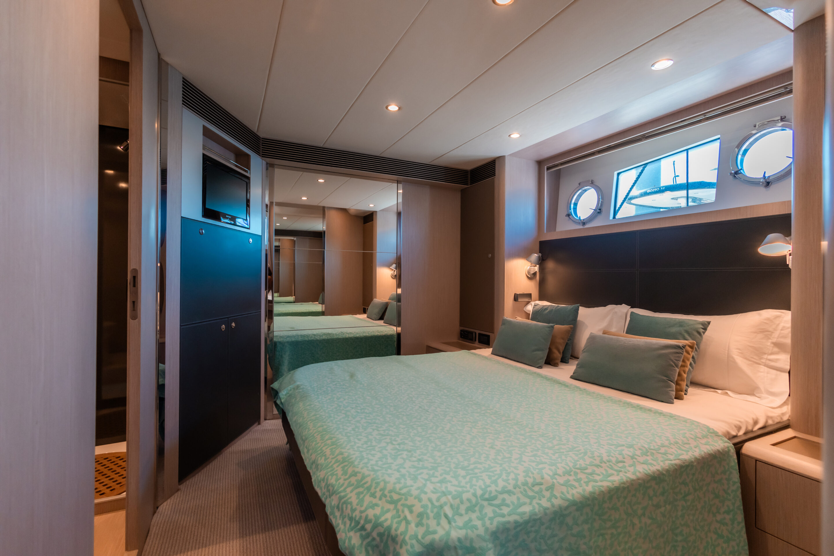 RIVA 63 VIRTUS - WEST FIELD - Image 10